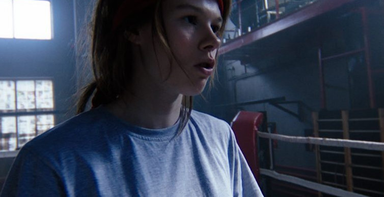 Фильм "На выдохе" 2022 год. Просмотр в хорошем качестве на Okko, содержание, сюжет, актеры, трейлер