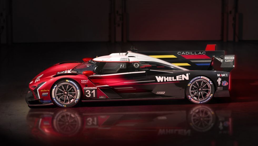 Cadillac представляет три ярких варианта окраски в преддверии "24 часов Дайтоны!!