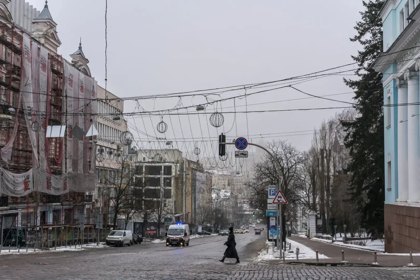 Взрывы раздаются в Киеве после нескольких дней относительного спокойствия