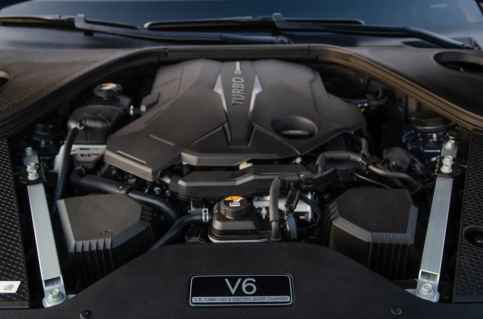 Обзор Genesis G90 2023 года: величие по выгодной цене!!!