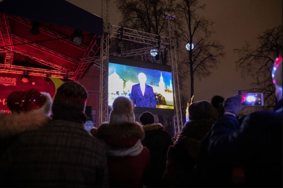 «Это не угроза»: самые необычные новогодние поздравления глав государств!