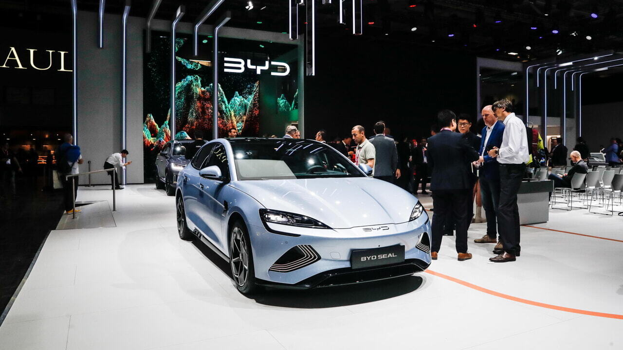 Китайские автомобили завоюют европейский рынок, предупреждает Stellantis: «Без вмешательства ЕС вынужден сократить»