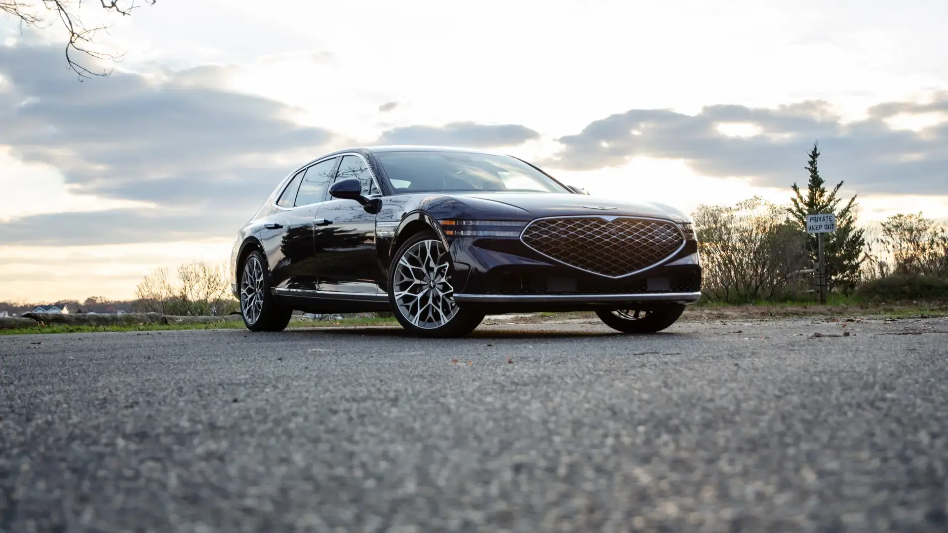 Обзор Genesis G90 2023 года: величие по выгодной цене!!!