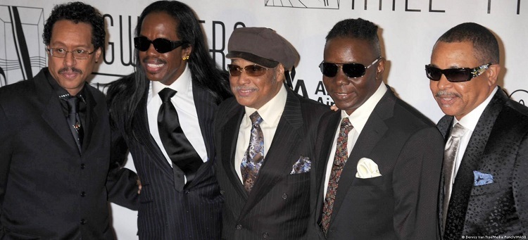 Скончался барабанщик Earth, Wind & Fire Фред Уайт