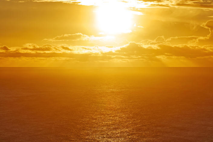 Океаническая жара снова бьет рекорды: "Становится хуже"