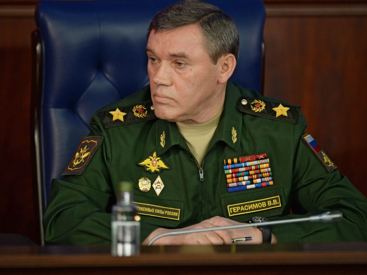 Что значит для российского начальника штаба лично командовать спецоперацией?