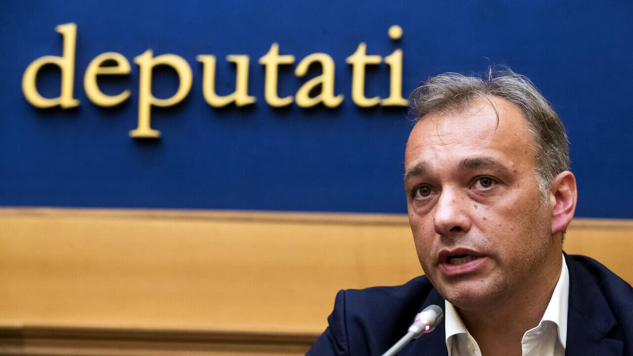 Болезнь в камере: Маттео Ричетти госпитализирован