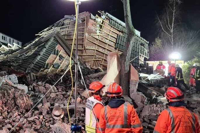 Один человек погиб в результате взрыва, превратившего дом в Германии в руины