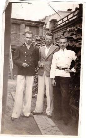 Русский Харбин. 1937. ТРИ СЫНА У АРТАМОНА