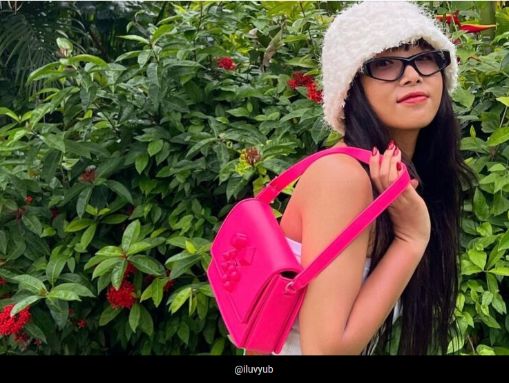 Макияж Viva Magenta нравится этим звездам!