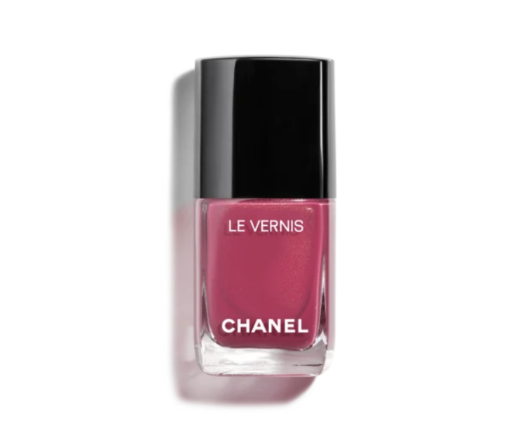 Макияж Viva Magenta нравится этим звездам!