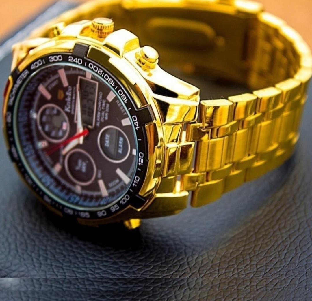 Отзыв, купил кварцевые часы на Joom 🤣Нашу уже 2 года 🤯🤯🤯