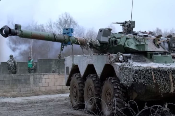 Макрон опередил США, Великобританию и Германию в нарушении военного табу