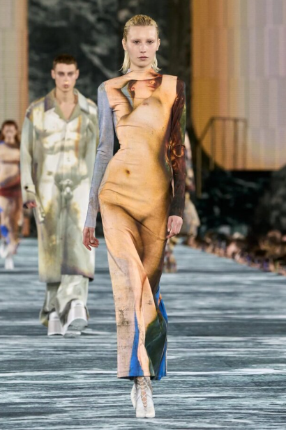 Мода на эффект оптической иллюзии? Самые смелые и «горячие» тренды 2023 года