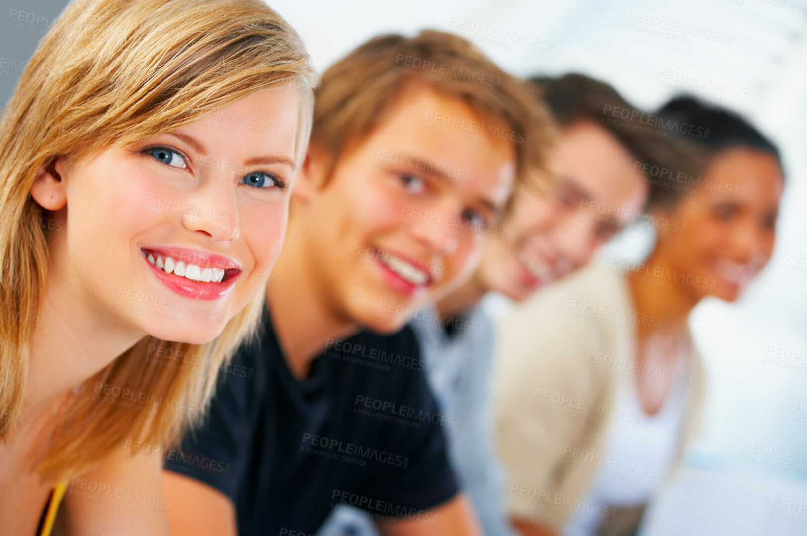 За кем молодежь, за тем и будущее