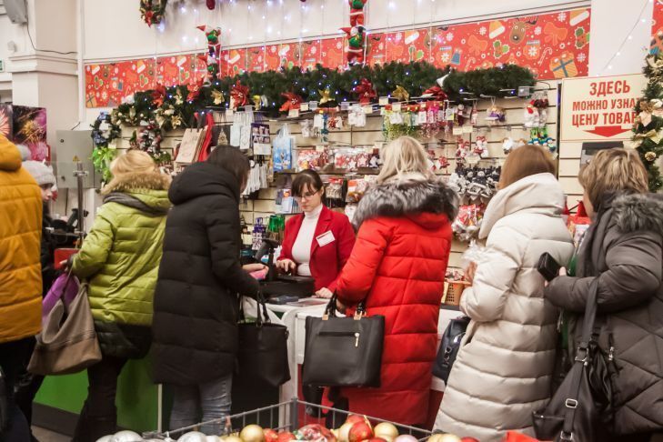 Магазины Минска готовят скидки к старому Новому году - до 60%