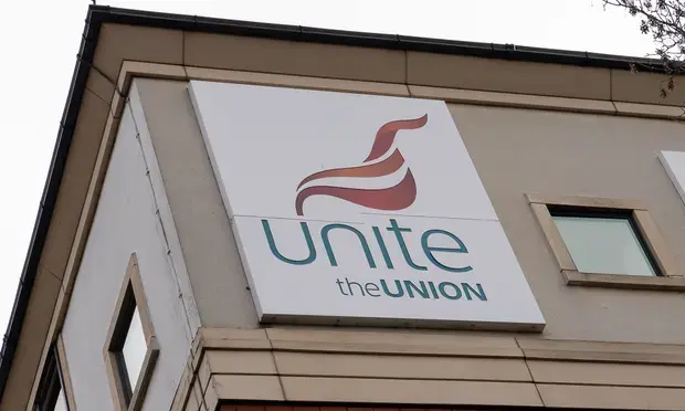 Сотрудник профсоюза Unite находится под следствием по обвинению во взяточничестве и мошенничестве