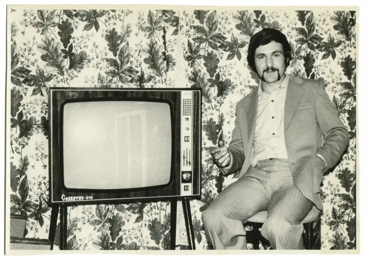 «Коммуналка в СССР»: сколько платили за свет и газ в переводе на нынешние деньги? Как государство боролось с должниками?