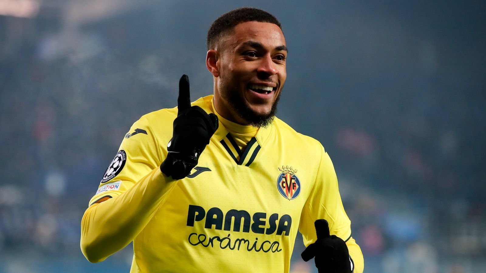 "Манчестер Юнайтед" нацелился на Юррьена Тимбера из "Аякса" | Может ли Эден Азар присоединиться к Криштиану Роналду в "Аль-Насре"? - Бумажный разговор