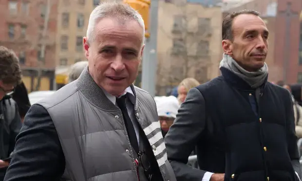 Adidas проиграл судебное разбирательство по делу о четырех полосках с дизайнером Томом Брауном