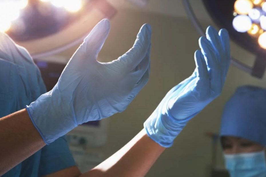 Вот семь штатов, расправляющихся с врачами, проводящими операции по смене пола у детей