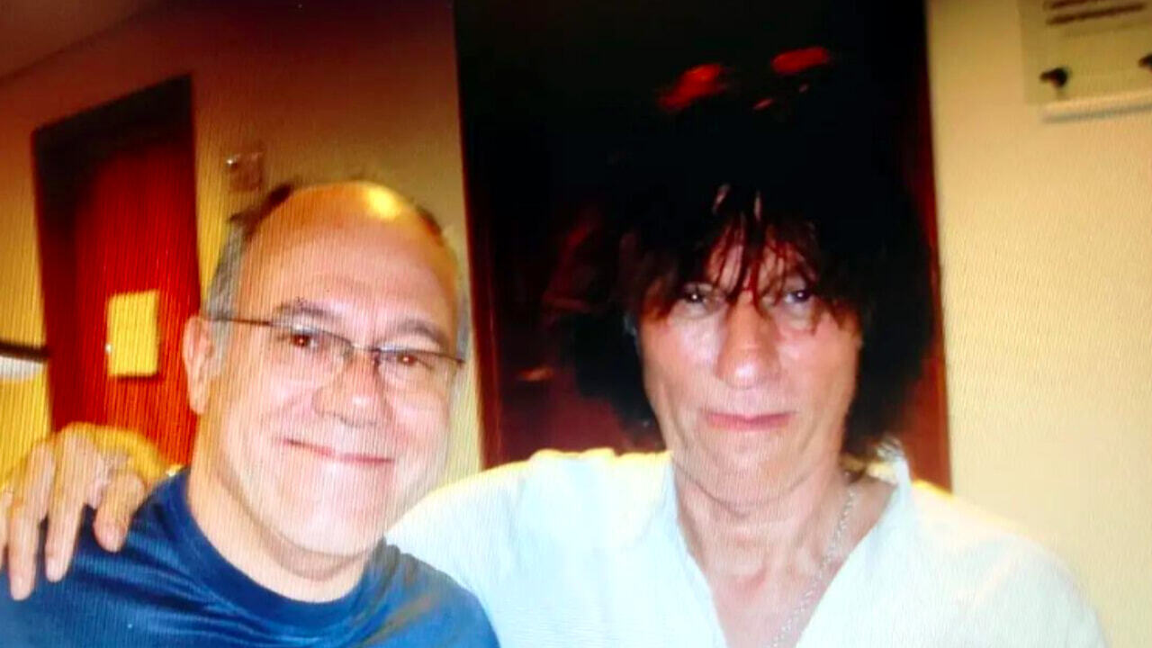 Карло Вердоне вспоминает Джеффа Бека: «Послушайте его музыку, он сделал мои лучшие годы еще прекраснее».