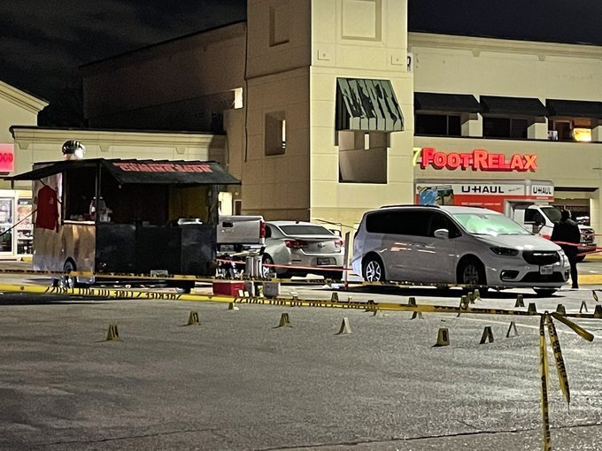 1 убит, 4 ранены в результате 50 выстрелов у ночного клуба в Хьюстоне