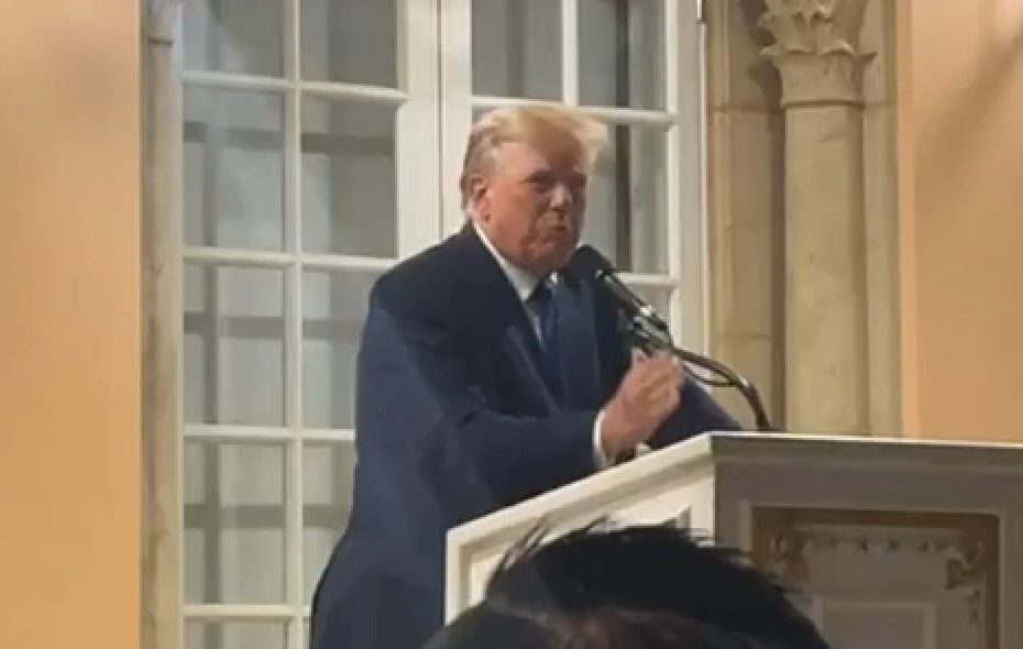 Дональд Трамп отказался от идеи "Сохранить Америку великой" для своей президентской гонки 2024 года — вот почему