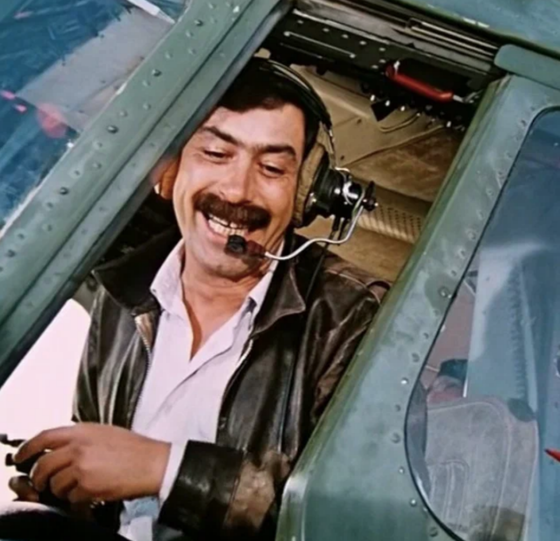 Вахтанг Кикабидзе: как встретил ту единственную, с которой прожил более 50 лет и его лучший друг, который сделал из него "звезду"