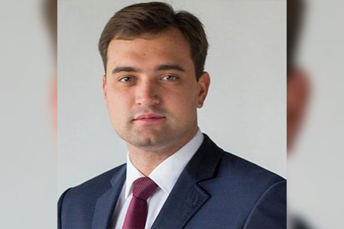 Задержанный в Италии сын красноярского губернатора Усса Артем попросил ...