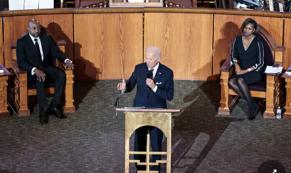 Спустя год после пламенной речи об избирательных правах Байден произносит более сдержанную речь