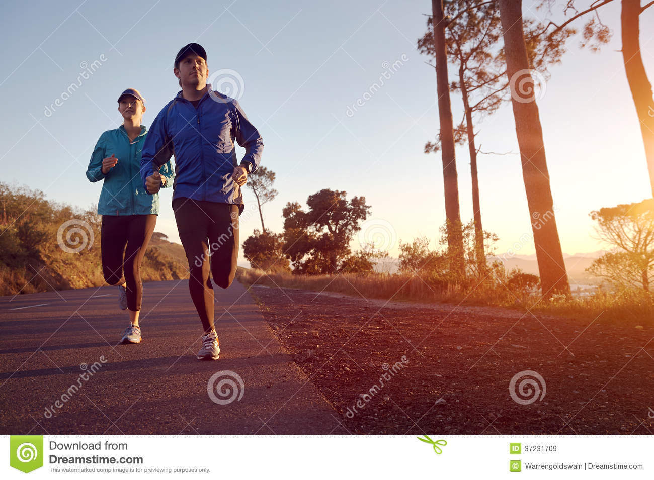 Бег на 1 милю в день набирает обороты популярности в Интернете: действительно ли это может улучшить ваше здоровье