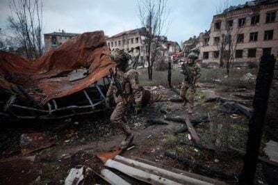 Проникновение вражеских сил: вагнеровские наемники в украинской униформе дурят войска.