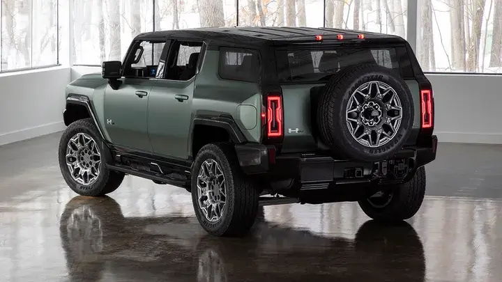 Первый внедорожник GMC Hummer EV может собрать миллионы на благотворительность