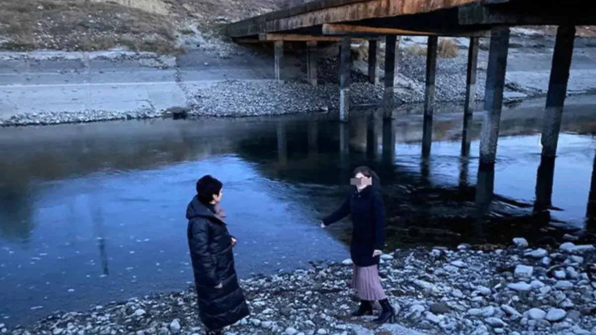 Мать из Карачаево-Черкесии, родившая и зарезавшая дитя в пекарне, испугалась бедности. Ее нашли спустя пять лет в Алтайском крае