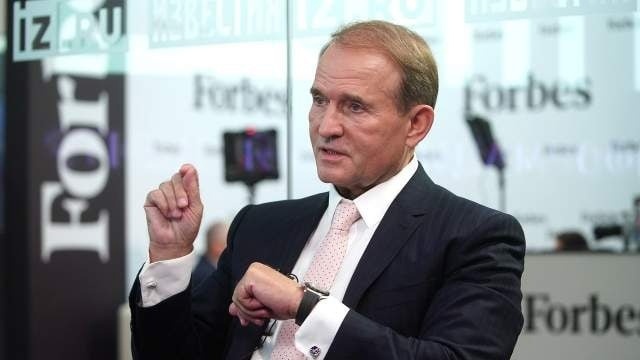 Украина прогнулась под Западом