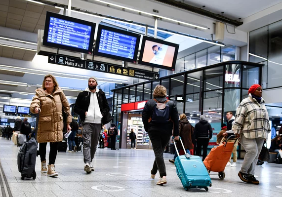 «Адский четверг» во Франции. Протесты против пенсионной реформы