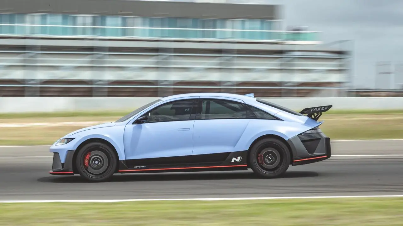 Концепт Hyundai RN22e демонстрирует потенциал электромобилей