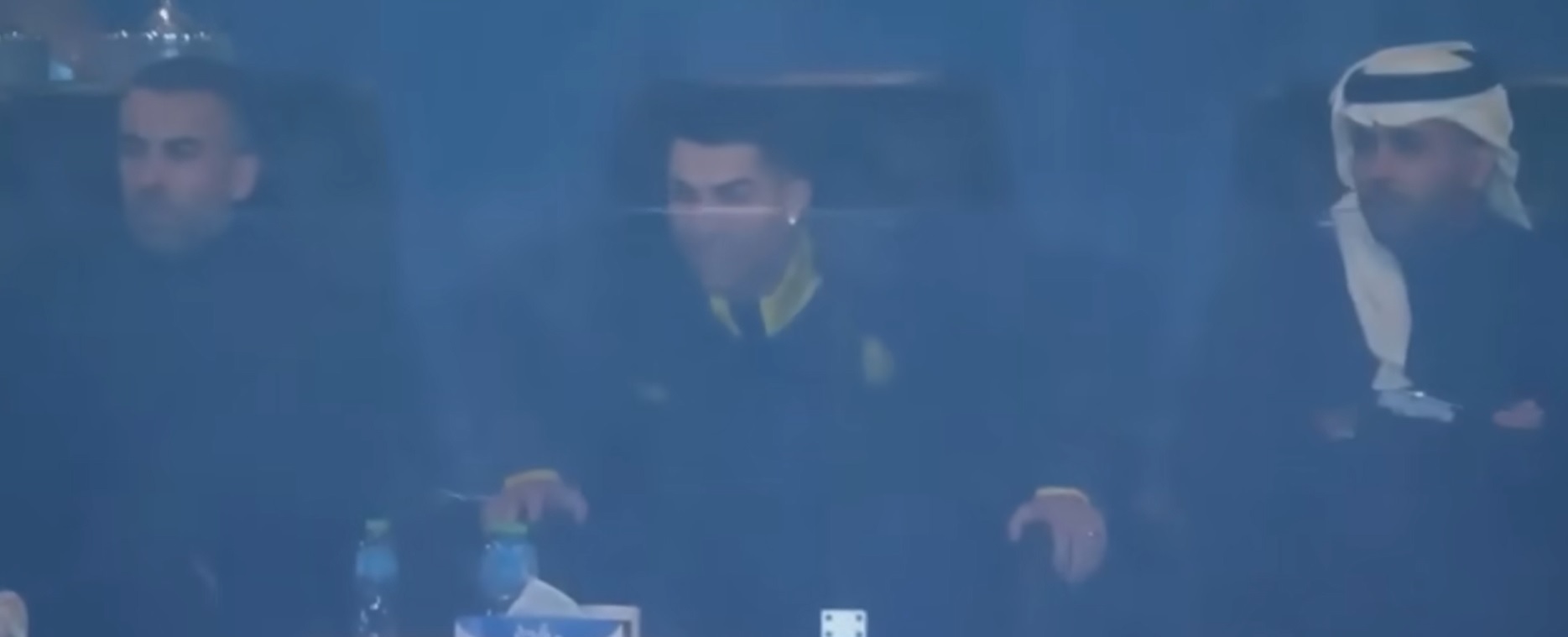 Первый матч в Саудовской Аравии Роналдо провел на трибуне