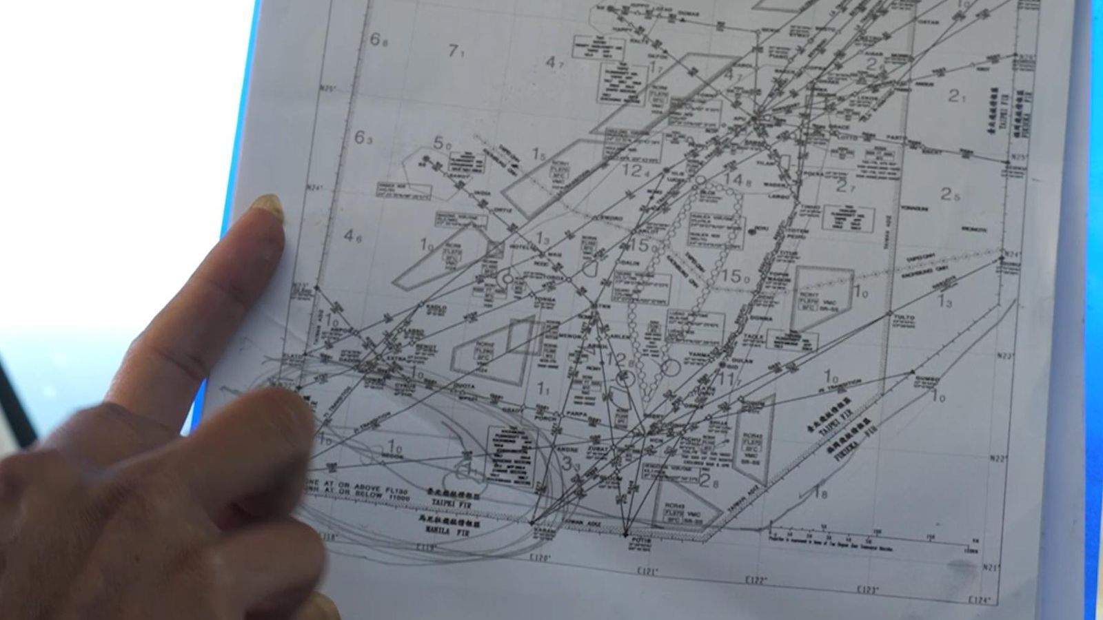 Ежедневные разговоры истребителей в Тайваньском проливе показывают уровень напряженности между Китаем и соседом по острову