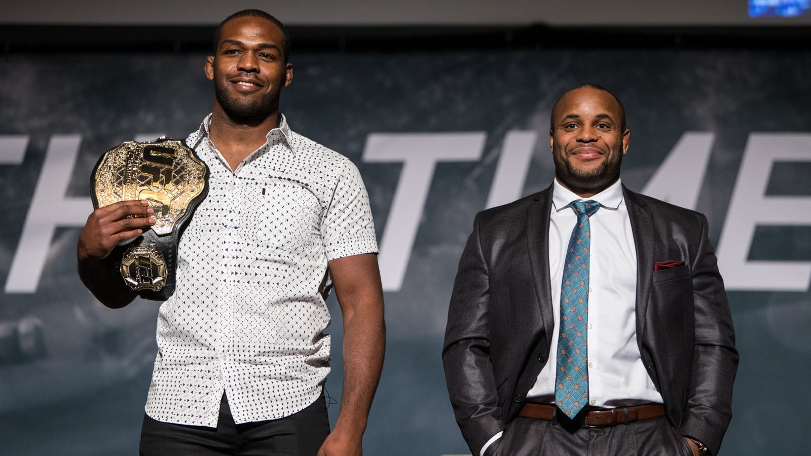 Jon Jones vs Daniel cormier