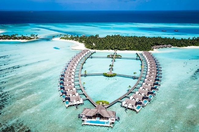 Рай для любителей экзотики - это подводные отели мира