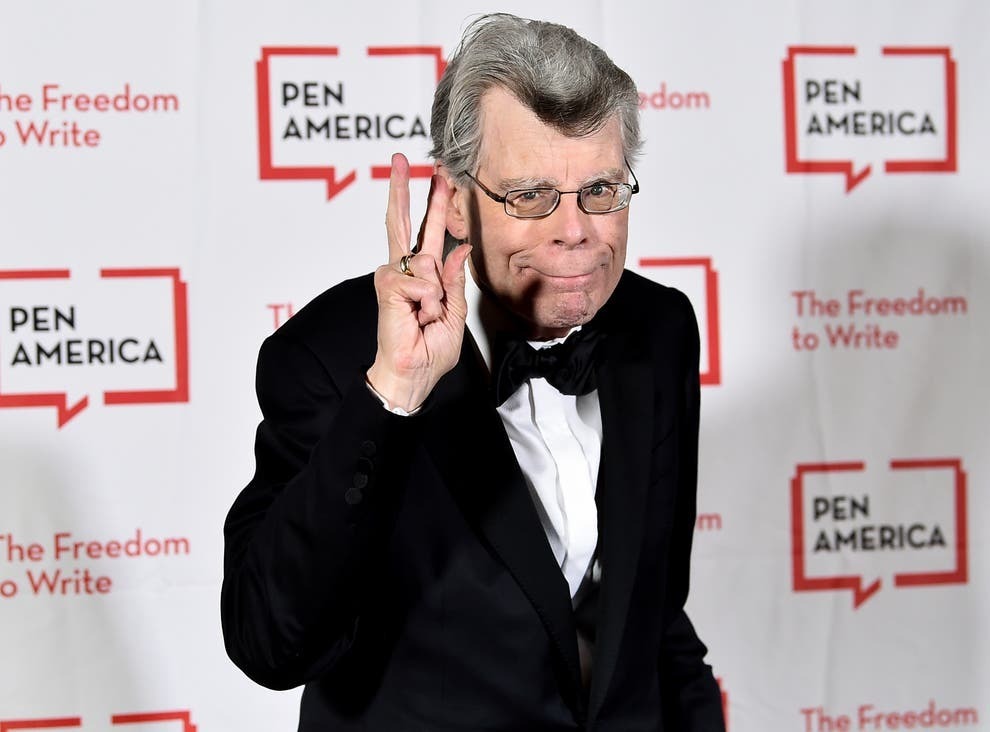 Стивен Кинг дал показания в пользу правительства в суде по делу о слиянии книг