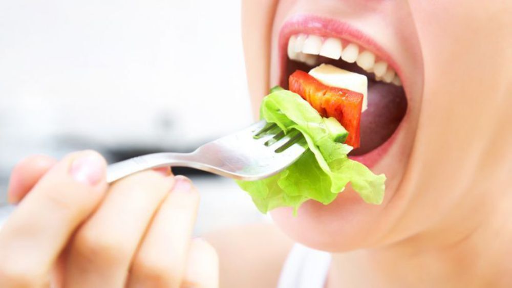 Медленное пережевывание помогает похудеть: что нужно знать.