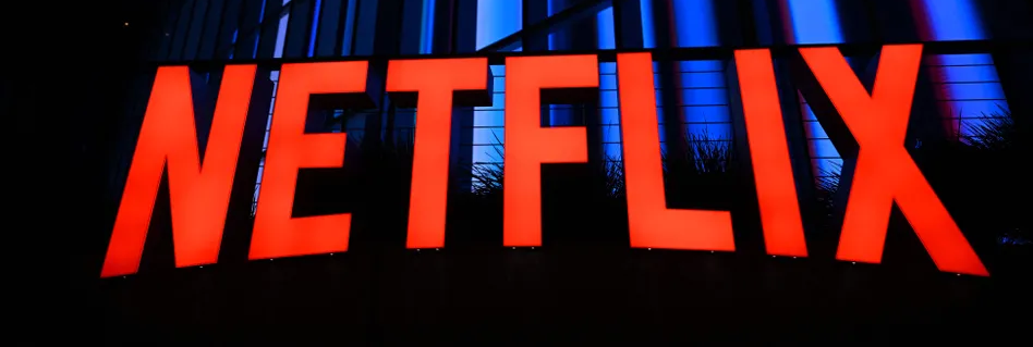 Netflix приобретает клиентов и теряет босса