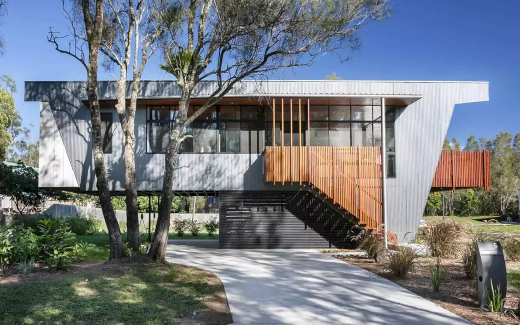 Минималистский дизайн экстерьера дома, который вдохновит вас!