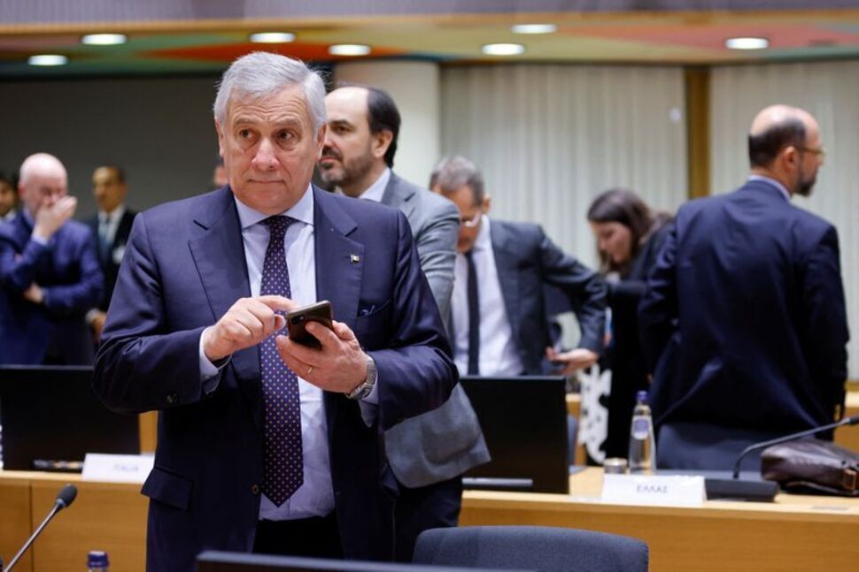 Министр иностранных дел Италии посетит миграцию и энергетику в Каире