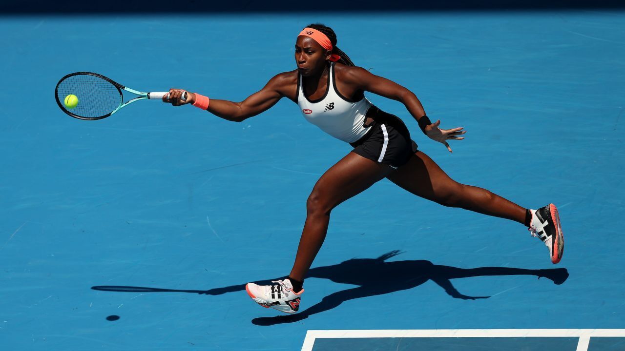 Коко Гауфф в слезах переживает поражение на Открытом чемпионате Австралии