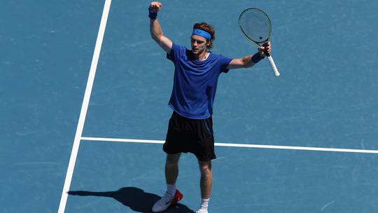 Первая ракетка России выходит на Открытый чемпионат Австралии