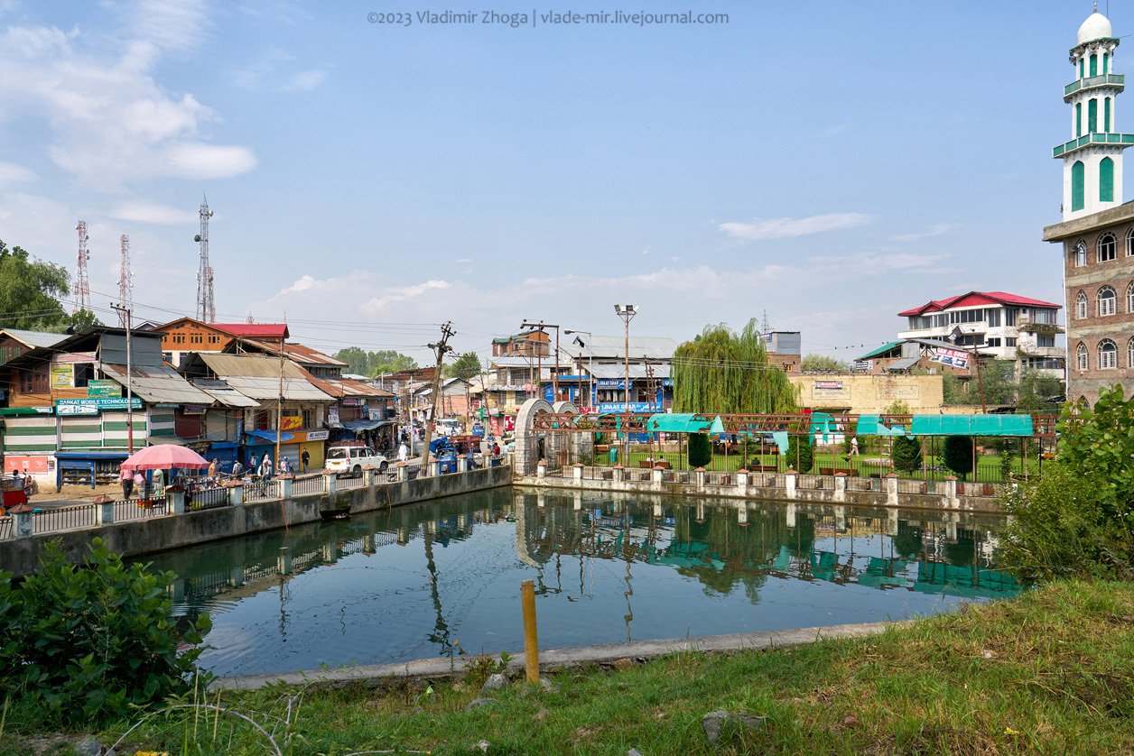 На пляже Морджим в Гоа, Индия